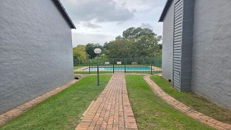 3 Bedroom apartment to rent in Paulshof, Sandton