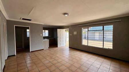 2 Bedroom apartment to rent in Trichardt, Secunda