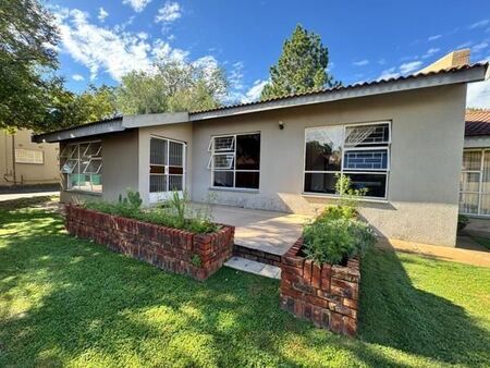 2 Bedroom Townhouse in Parys