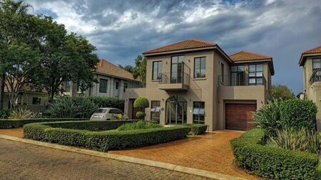 4 Bedroom house to rent in Pecanwood Estate, Hartbeespoort