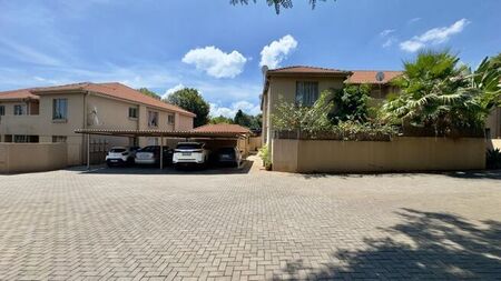 1 Bedroom apartment rented in Fairland, Randburg