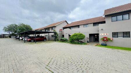 2 Bedroom apartment to rent in Radiokop, Roodepoort