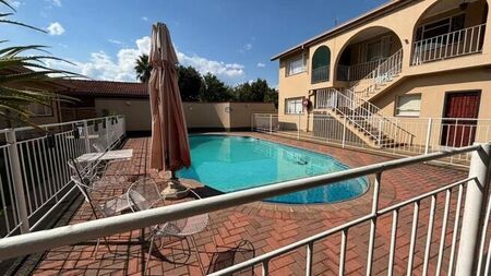 2 Bedroom flat to rent in Flimieda, Klerksdorp