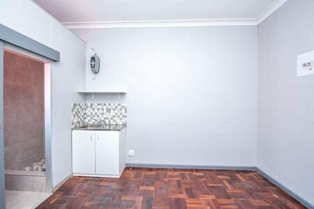 Studio Apartment in Parow Central