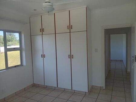 2 Bedroom Apartment in Hibberdene