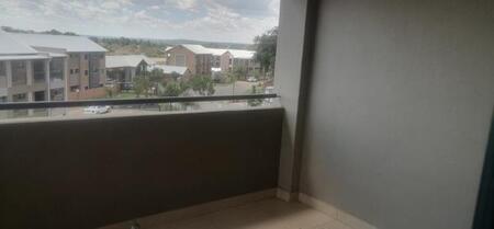 2 Bedroom Apartment in Roodeplaat