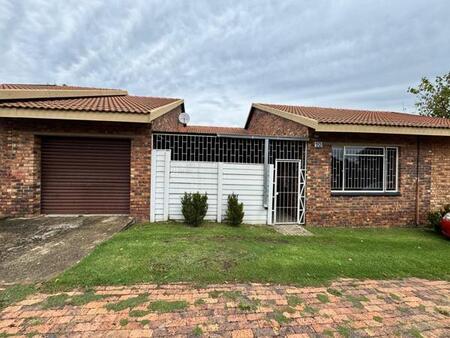 2 Bedroom Townhouse in Parys