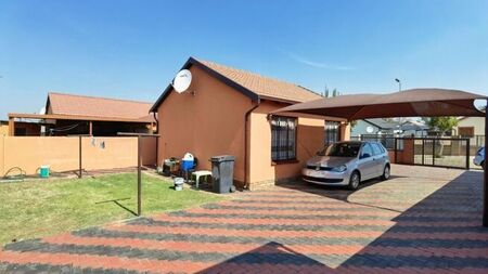 2 Bedroom house to rent in Elandspoort, Pretoria