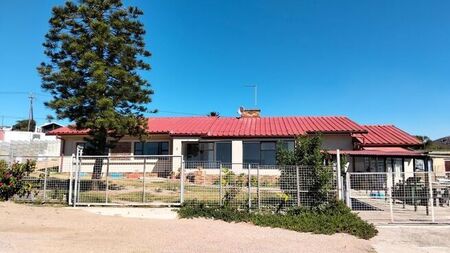 3 Bedroom house to rent in Steenbergs Cove, St Helena Bay