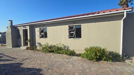 1 Bedroom house to rent in Devon Park, Eersterivier