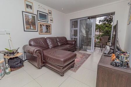 2 Bedroom apartment to rent in Kenilworth, Cape Town