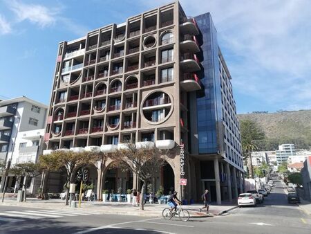 1 Bedroom apartment to rent in Sea Point, Cape Town