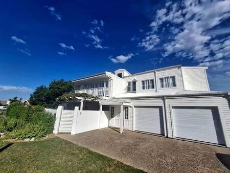 2 Bedroom House in Glentana