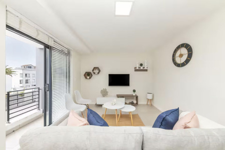 1 Bedroom Apartment in Waves Edge