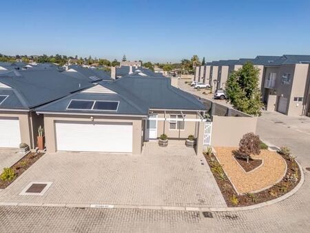 3 Bedroom Townhouse in Windsor Park