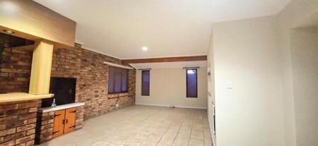 3 Bedroom House in Edgemead