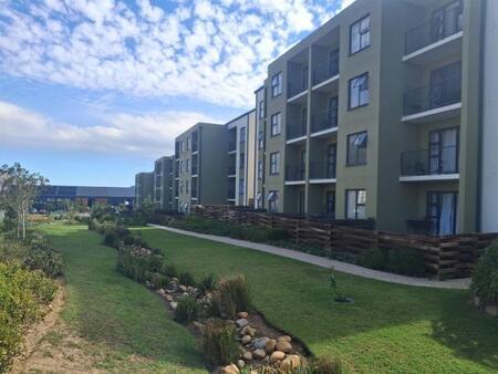 2 Bedroom Apartment in Admirals Park