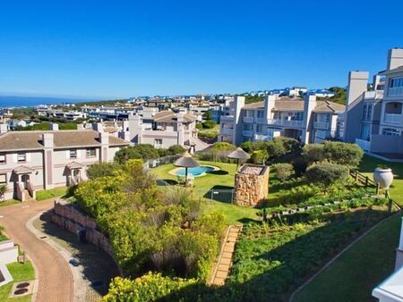 3 Bedroom Apartment in Pinnacle Point Golf Estate
