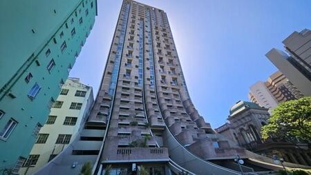 1 Bedroom Apartment in Esplanade