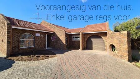 3 Bedroom House in Falcon Ridge