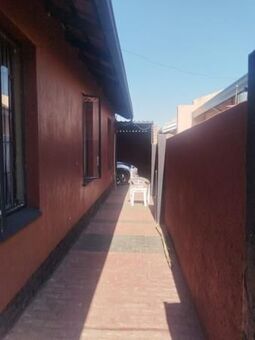 3 Bedroom House in Mabopane