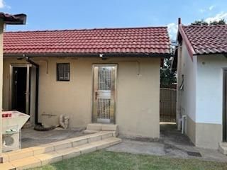 1 Bedroom House in Highway Gardens