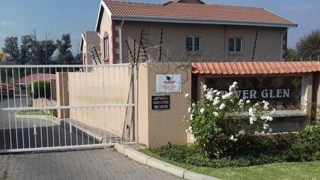 2 Bedroom apartment to rent in Buccleuch, Sandton