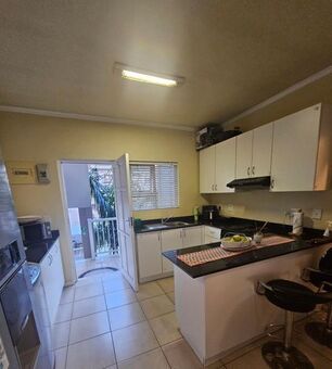 2 Bedroom flat to rent in Manor Estates, Ballito