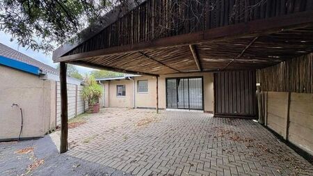 1 Bedroom apartment to rent in Secunda