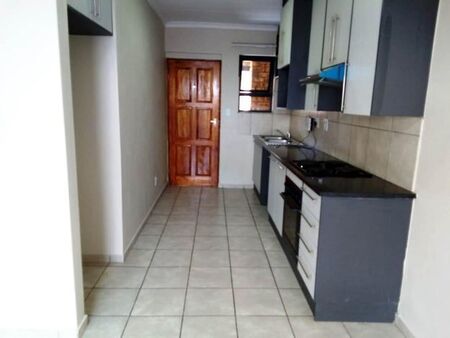 2 Bedroom townhouse - sectional to rent in Rynfield Ah, Benoni