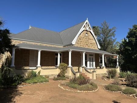 4 Bedroom House in Oudtshoorn