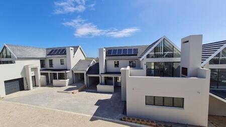 2 Bedroom Apartment in Hartenbos