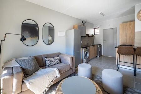 2 Bedroom Apartment in Roodeplaat