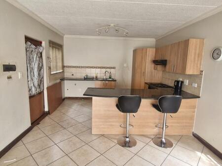 2 Bedroom Duplex in Montana