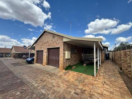 2 Bedroom Townhouse in Parys