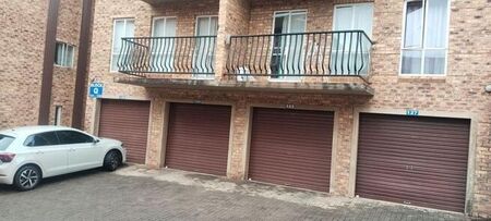 1 Bedroom townhouse - sectional rented in Willow Acres, Pretoria