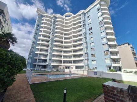3 Bedroom apartment to rent in Strand North