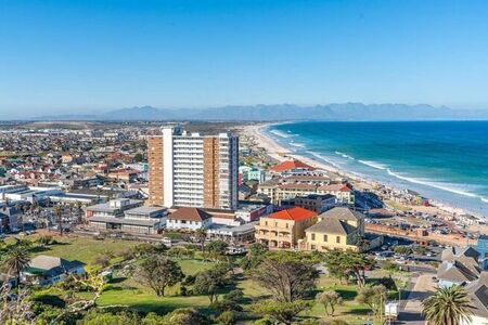 1 Bedroom apartment to rent in Muizenberg, Cape Town