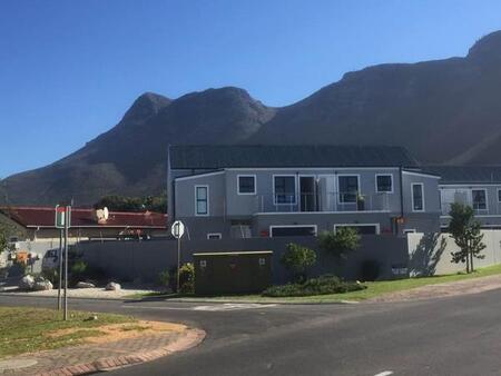 3 Bedroom Townhouse in Onrus