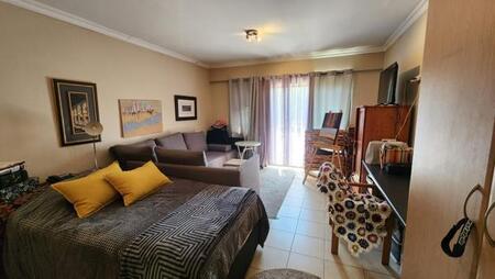 Studio apartment in Hazeldean