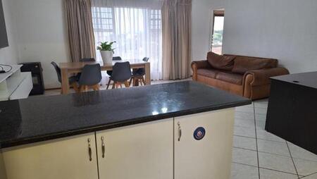 3 Bedroom Apartment in Noordheuwel