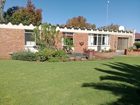 3 Bedroom House in Jan Cilliers Park