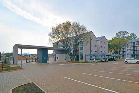 2 Bedroom Apartment in Clubview