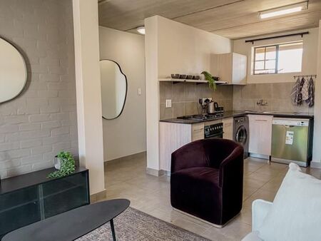 2 Bedroom Apartment in Alrode