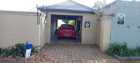 2 Bedroom cottage to rent in Parkwood, Johannesburg