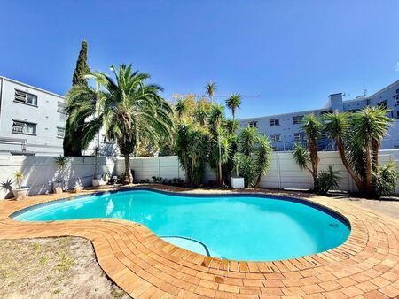 2 Bedroom apartment to rent in Zonnebloem, Cape Town