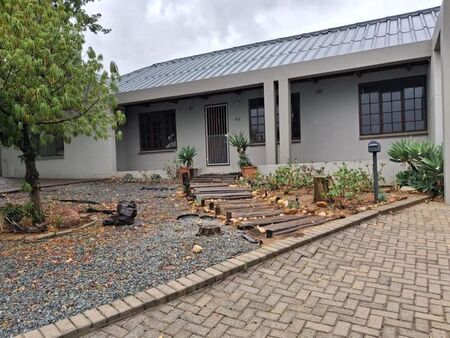 3 Bedroom house to rent in Panorama, Malmesbury