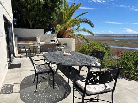 3 Bedroom House in Port Owen