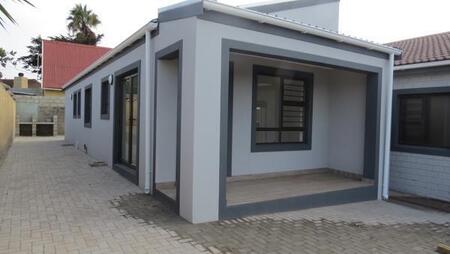 2 Bedroom Flat in Saldanha
