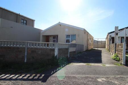 3 Bedroom House in Athlone